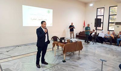 في إطار البرنامج الوطني للإرشاد الزراعي: ندوة توجيهية في دميت حول الممارسات الزراعية الجيدة وتقليم الأشجار المثمرة