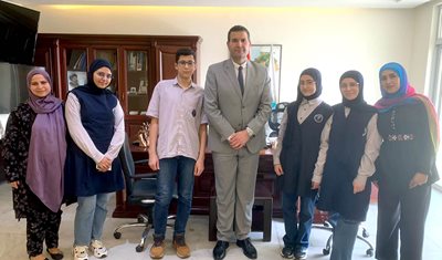 وزير الزراعة استقبل طلاباً من مؤسسات امل التربوية يعدون بحثاً حول الاعتداءات الاسرائيلية المستمرة على محافظتي الجنوب اللبناني