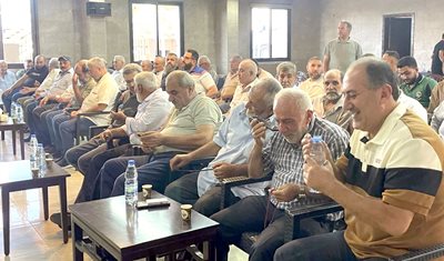 لقاء زراعي في تل حياة – المقيطع يؤكد على أهمية السجل والبطاقة الزراعية
