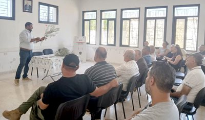 وزارة الزراعة تنظّم ندوات إرشادية حول تقليم الأشجار المثمرة في مرجعيون وإبل السقي