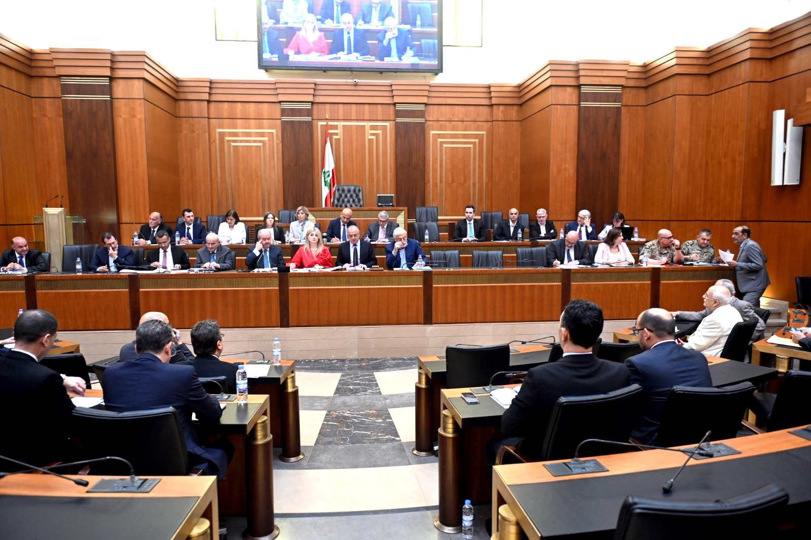 اللجان النيابية المشتركة تقرّ اتفاقية قرض مع البنك الدولي بقيمة 200 مليون دولار لدعم التحوّل الأخضر في القطاع الزراعي اللبناني