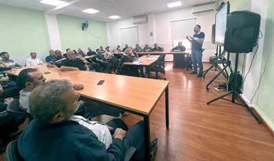 تدريب متخصص في عكار حول الإدارة المتكاملة لتربية النحل لدعم المزارعين