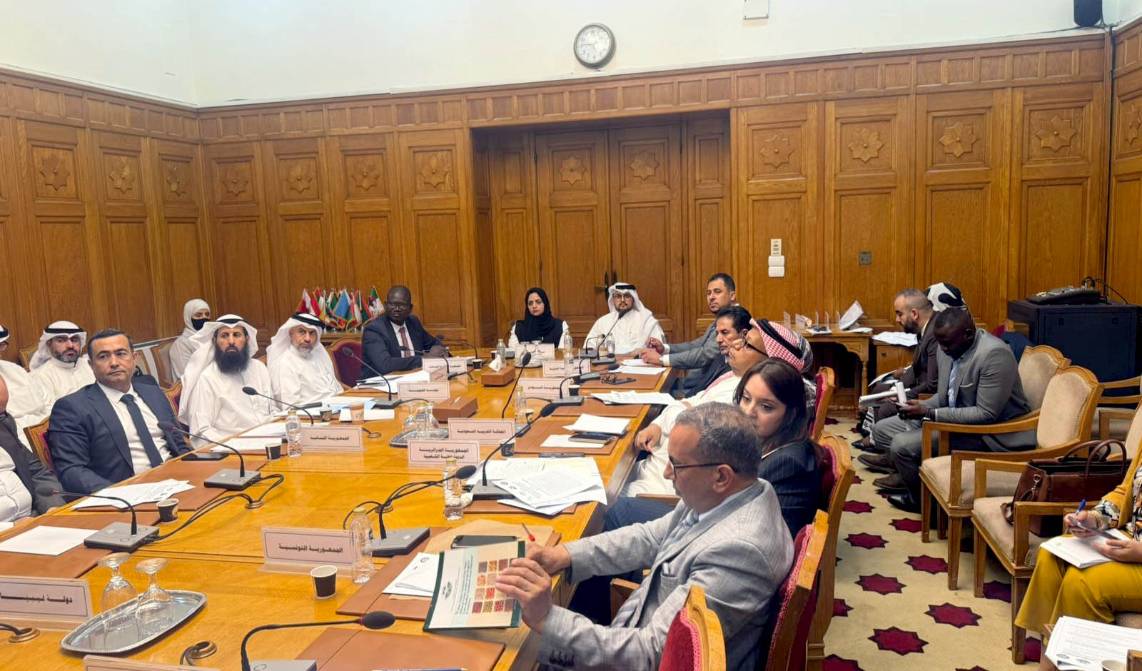بتوجيهات وزير الزراعة الدكتور نزار هاني وزارة الزراعة اللبنانية تشارك في الاجتماع العربي رفيع المستوى للتجارة والزراعة في القاهرة